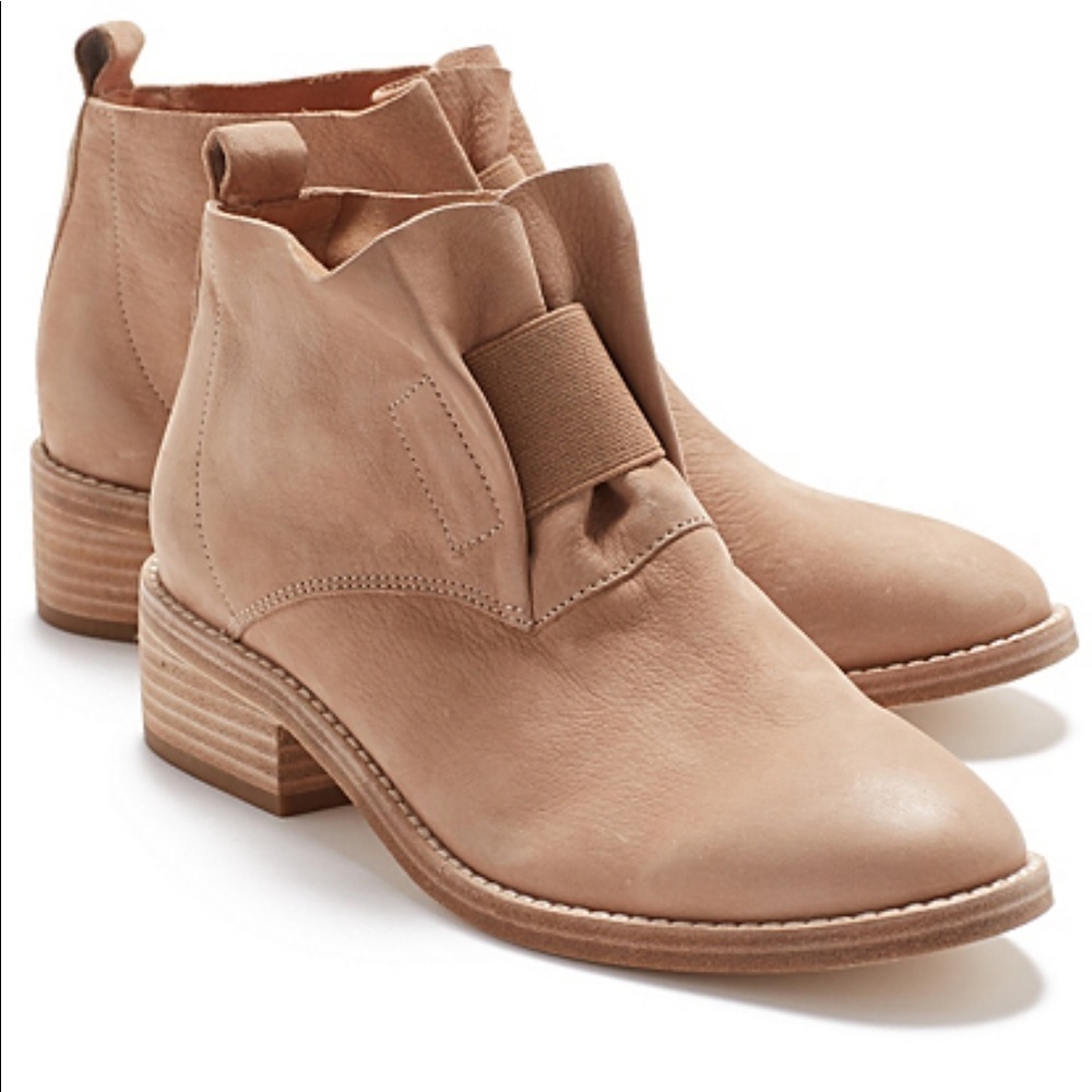 Eileen Fisher SOUL TUMBLED NUBUCK BOOTIE Leather Tan Size 6